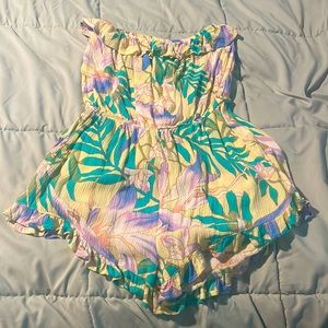 Billabong Romper in Size: Medium